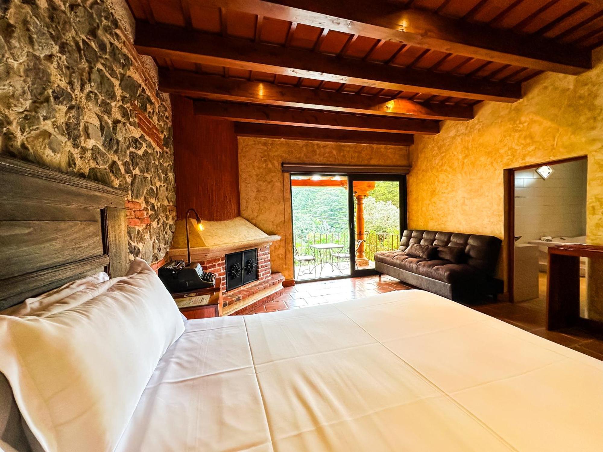 Le Suisse Spa Santa Lucía Milpas Altas Esterno foto